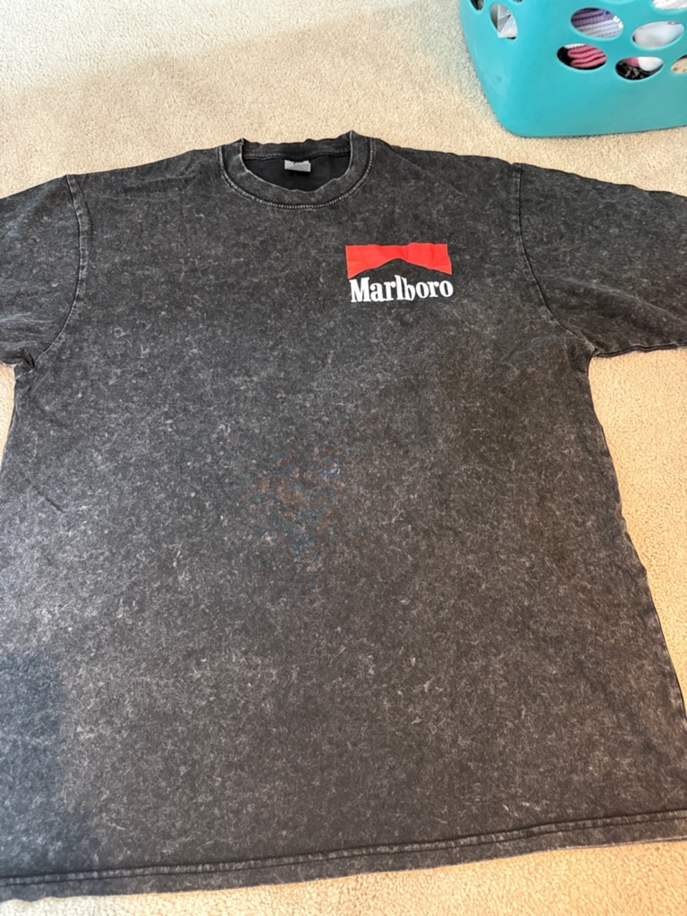 Marlboro t-shirt, large black